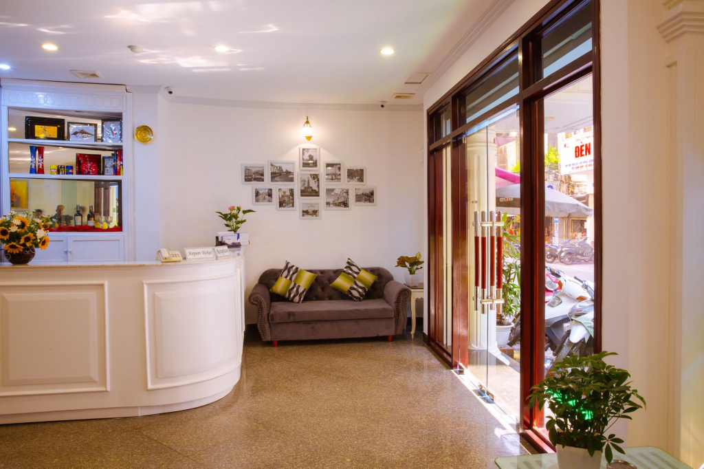 Royal Hotel Ha noi