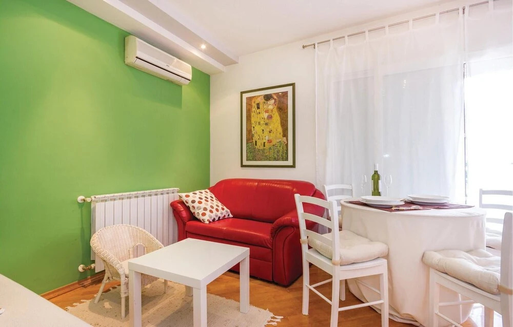 Nice Home in Rijeka With Wifi and 1 Bedrooms