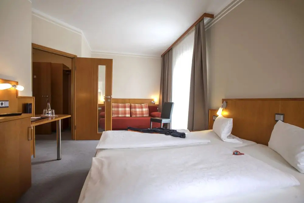 Neumaiers Hirsch -Gasthof und Landhotel