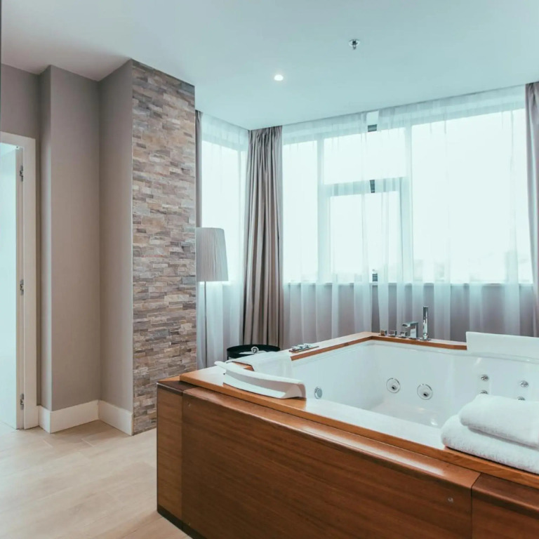 Marvie Hotel & Health