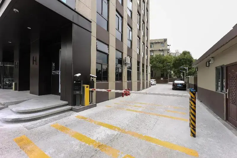 JI Hotel Shanghai New International Expo Center West Gaoke Road