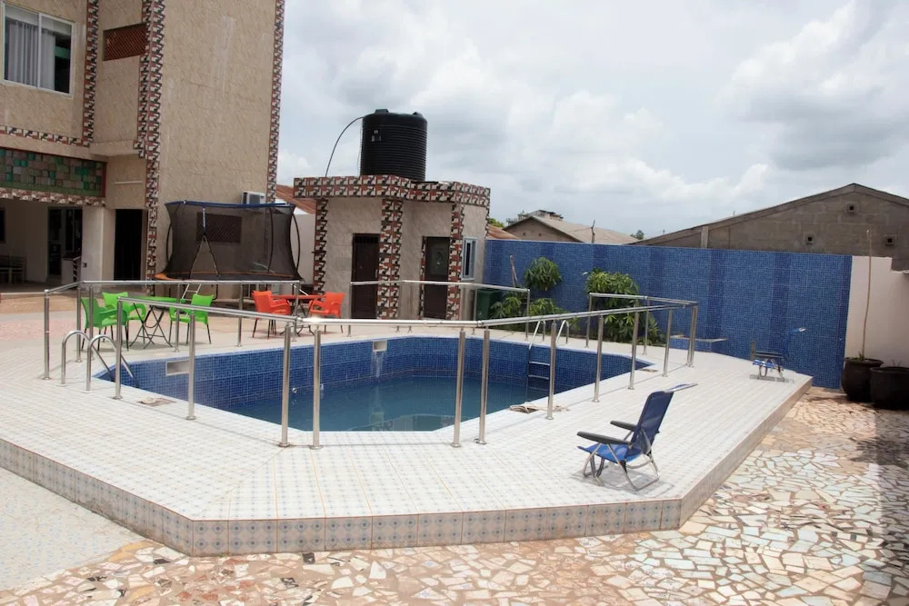 Alafia Hotel Ketou