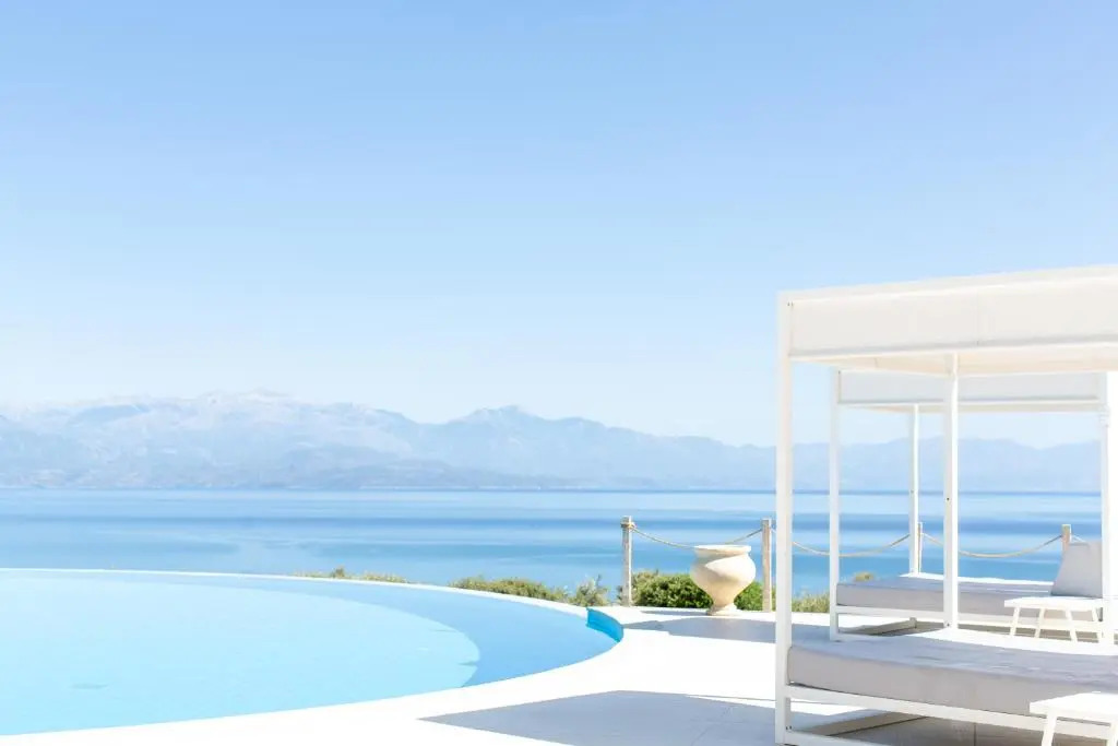 WHITE DONKEY BOUTIQUE Hotel