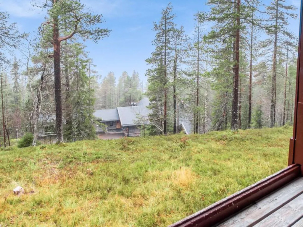 Kelokaltiokylä 16