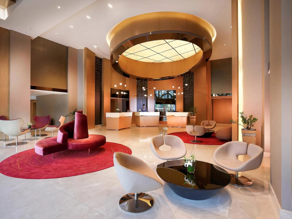 Novotel Yangon Max