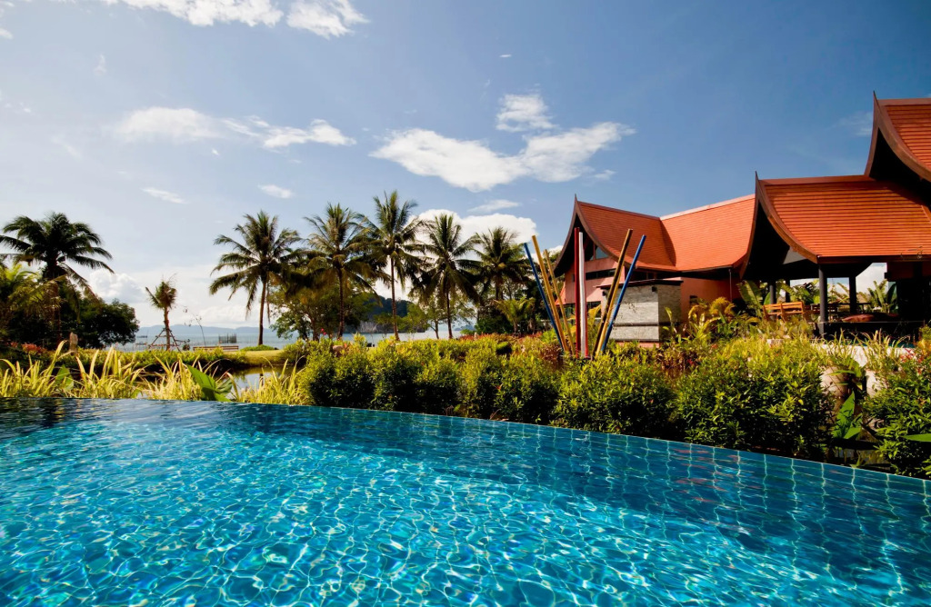 Tha Lane Bay Villas