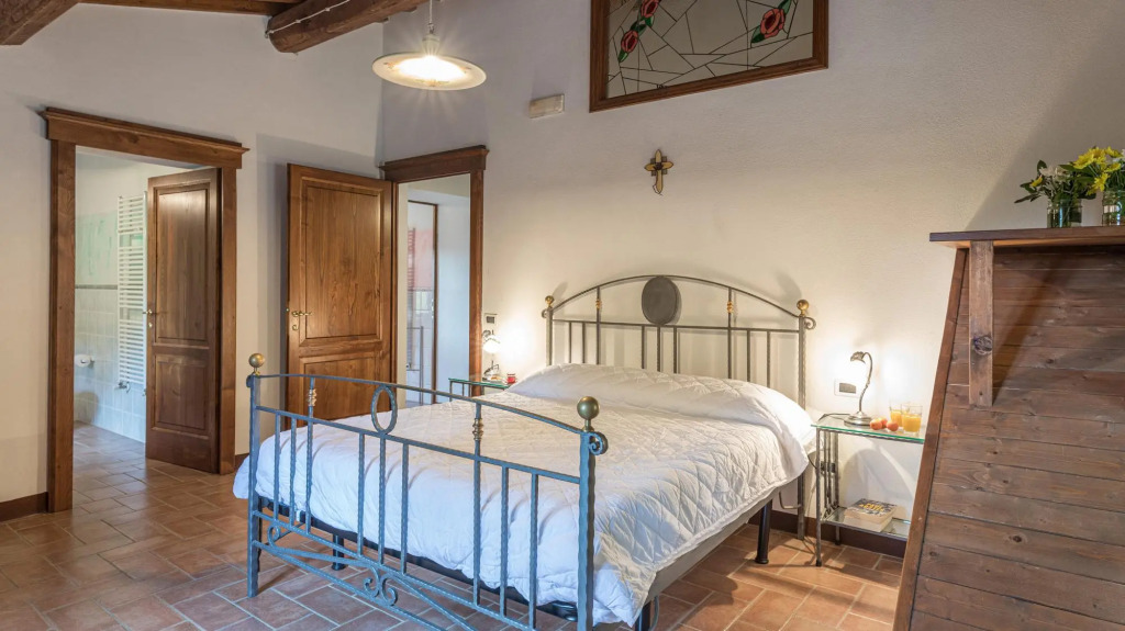 Casa Largnano 6 2 in Arezzo