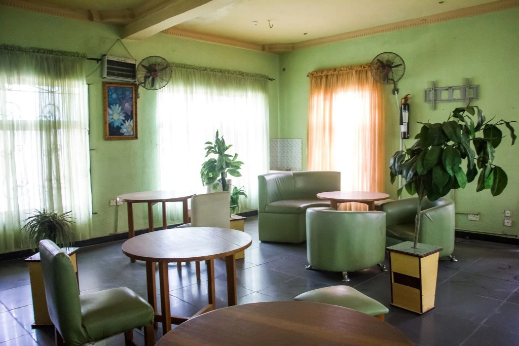 Allonze Hotel