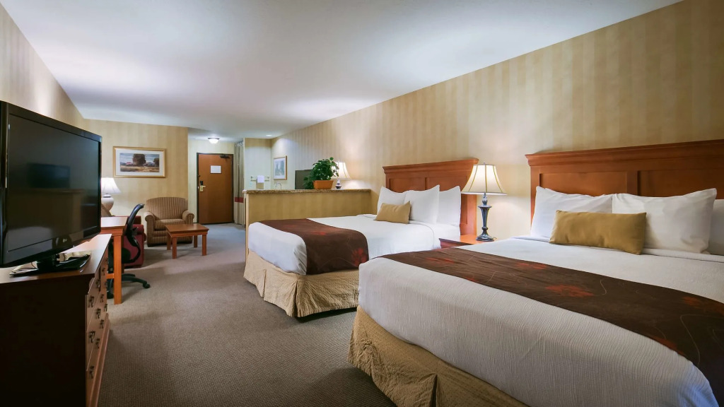 Best Western Premier Pasco Inn and Suites