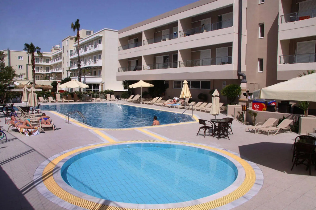 Agela Apartments