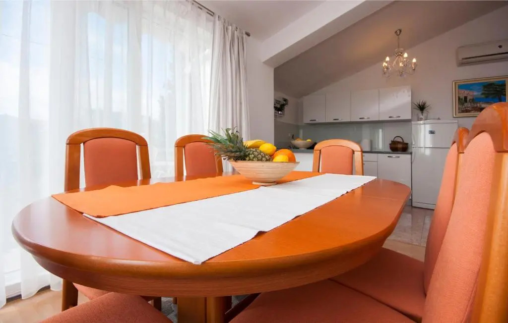Apartments Tresan