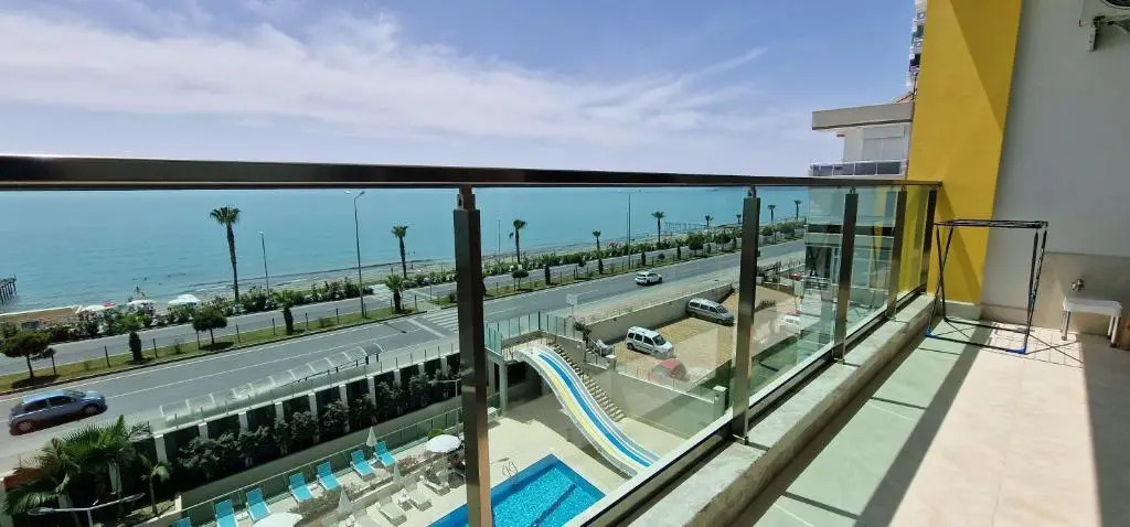Konak Tower 44 Seaside