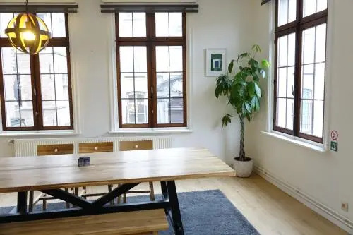 Catherina at Friday - BnB Antwerp Historic City Centre - FREE PARKING GARAGE