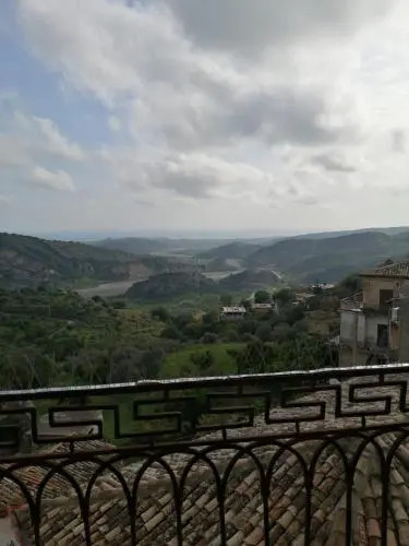 PALAZZO STILLITANO Classificazione 3 SORRISI