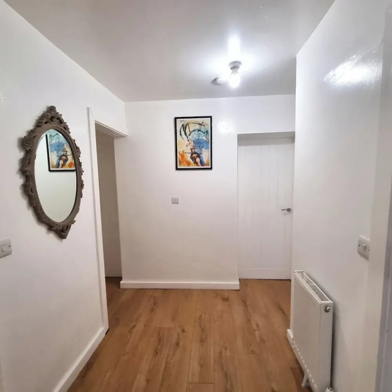 Forge Lane Cozy Apartment