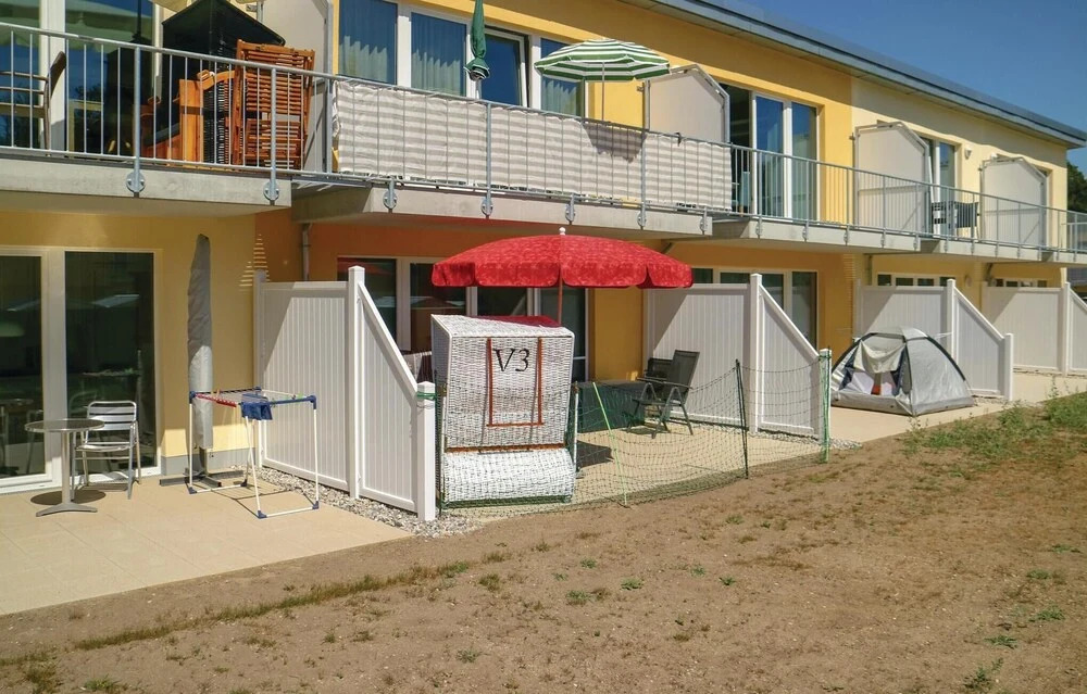 Nice Apartment in Graal-müritz With 1 Bedrooms and Wifi