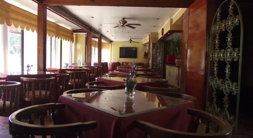 Hotel Mosul