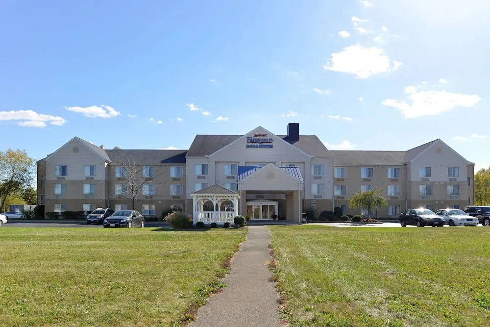 Fairfield Inn & Suites by Marriott Dayton Troy