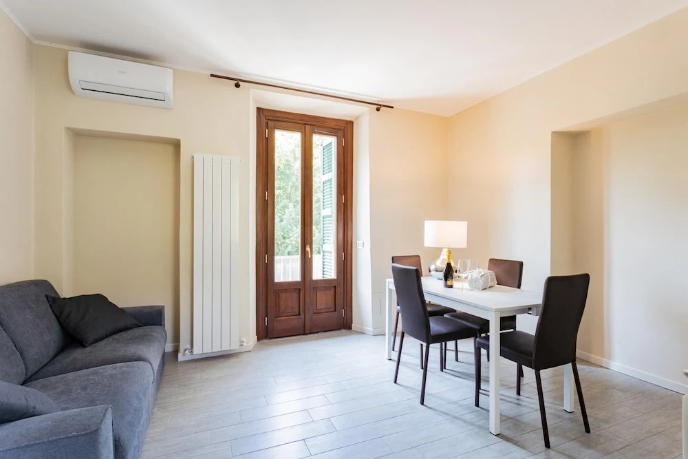Co-c520-vmon4b1 - The Perfect Get Away in Cernobbio