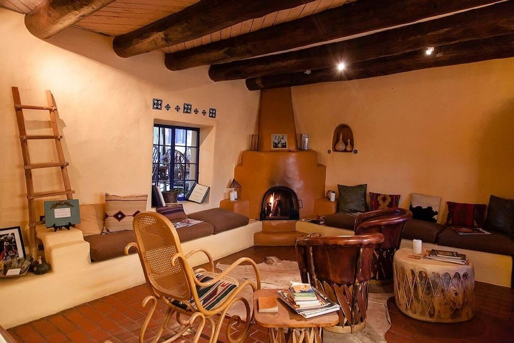 Adobe and Pines Inn Bed and Breakfast
