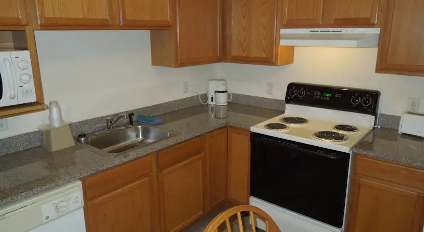 Handy Suites-Essex