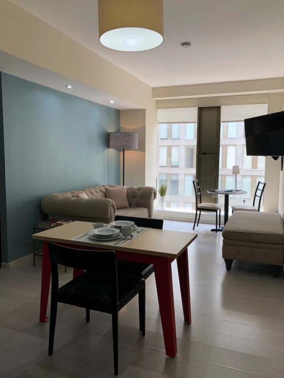 Puerta Alameda Suites México