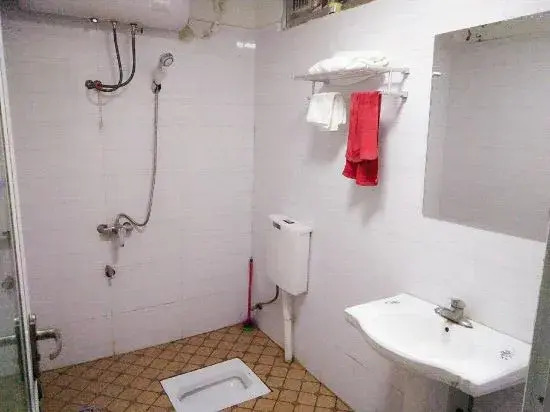 Sandu Laker Hotel