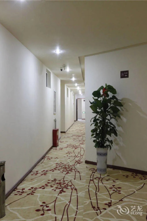 Mingdian Business Hotel