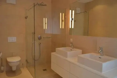 Schooren des Alpes Luxury Penthouses & Apartments with SPA & Pools close Ischgl