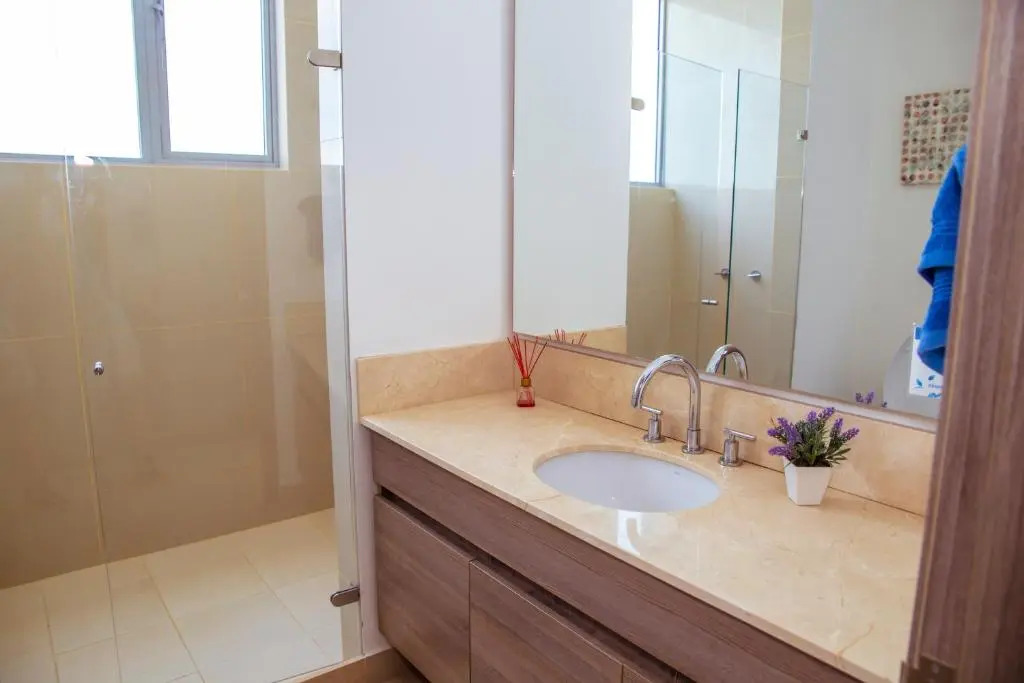 41st Fl Beach Condo in Bocagrande