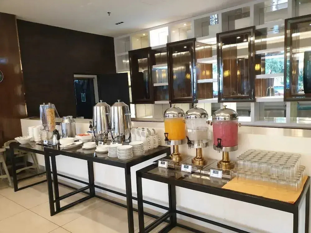 Levenue Hotel