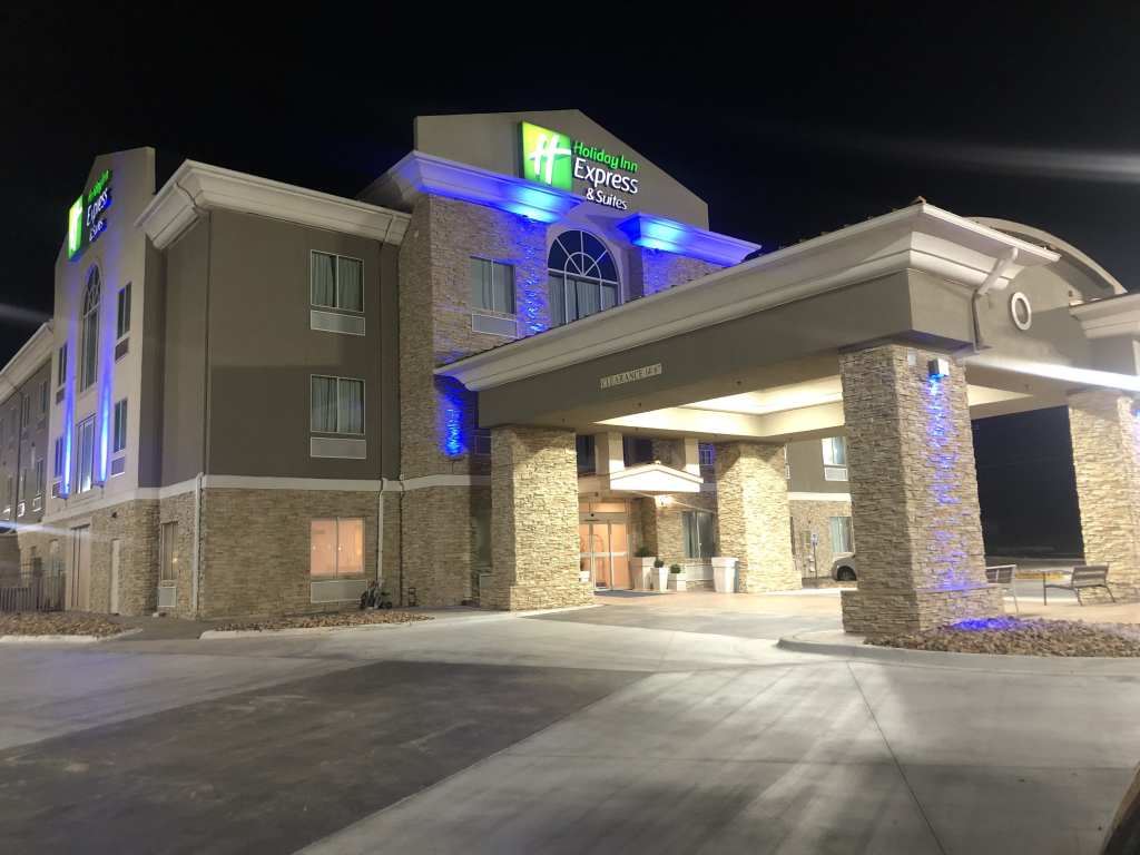 Holiday Inn Express & Suites Woodward by IHG