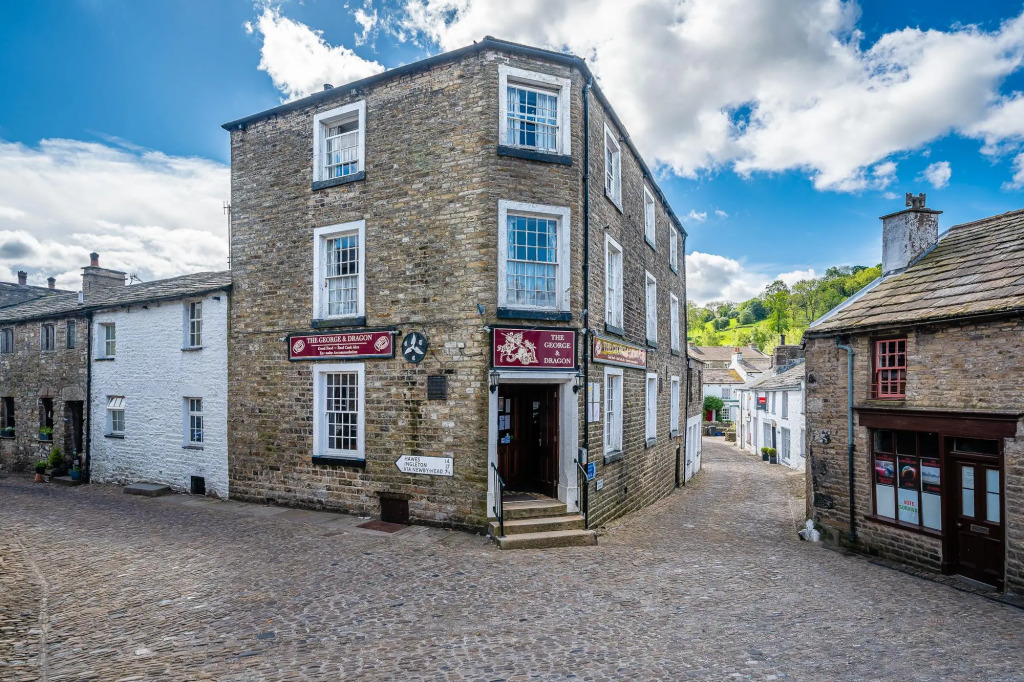 George and Dragon Dent