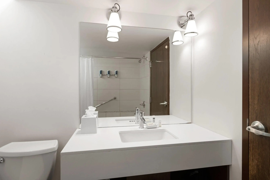 Lakeview Signature, Trademark Collection by Wyndham