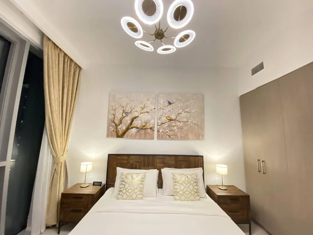 Lux BnB The Grand Creek Harbor Views