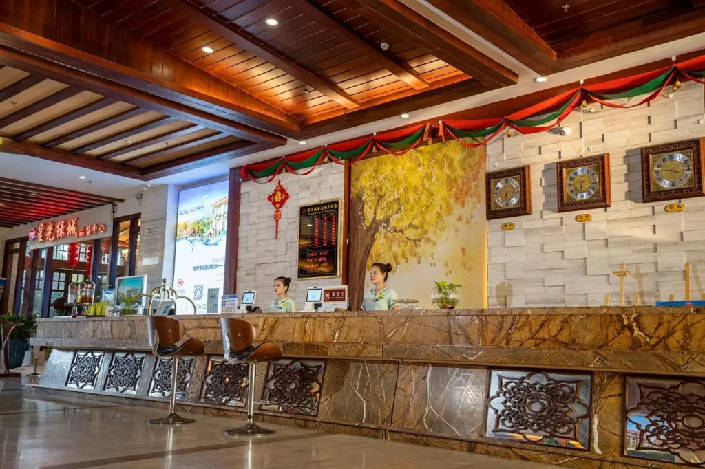 Lankang Seaview Grand Hotel