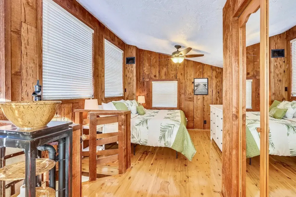 Bernadette's Beach House - NEW Listing! Home on Sunset Beach/large Rooftop Deck!