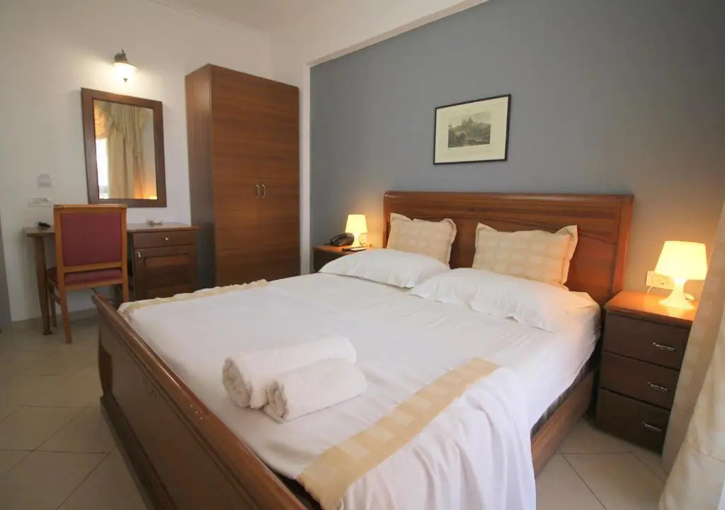Olympia Hotel