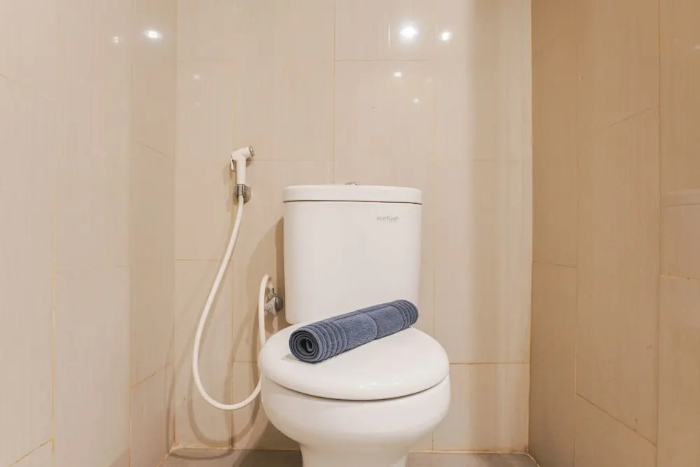 Comfortable And Nice Studio Room Apartement At H Residence