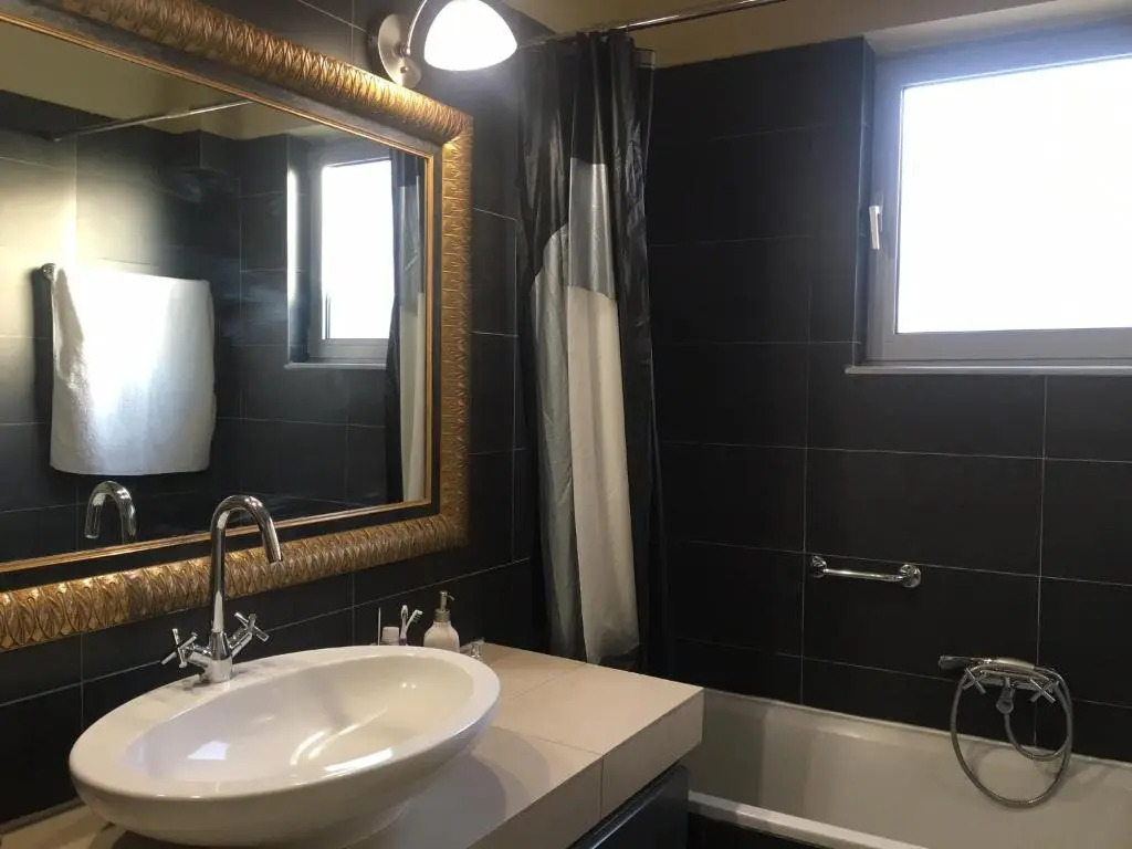 Platamon sea view house