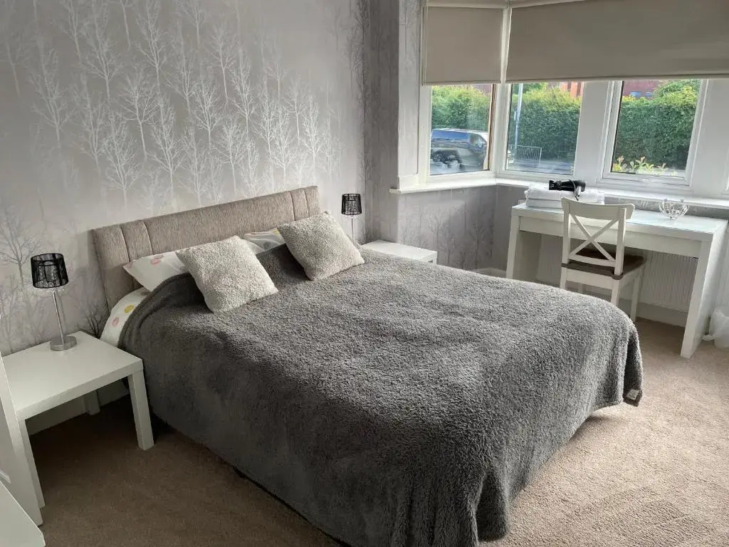Spacious and stunning 4 bed house in Blackpool