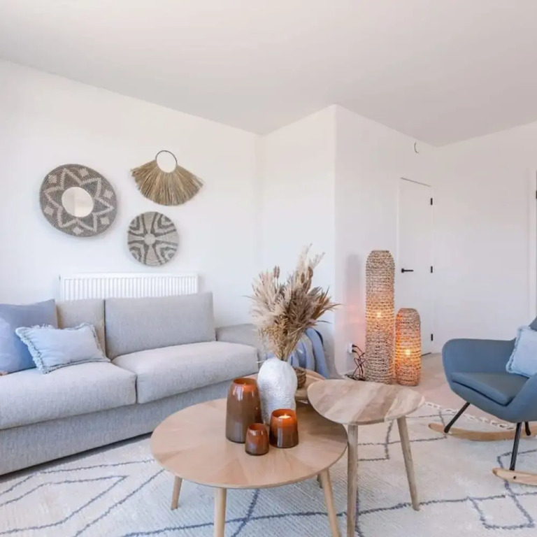 Stylish Apartment With Terrace Near the Beach
