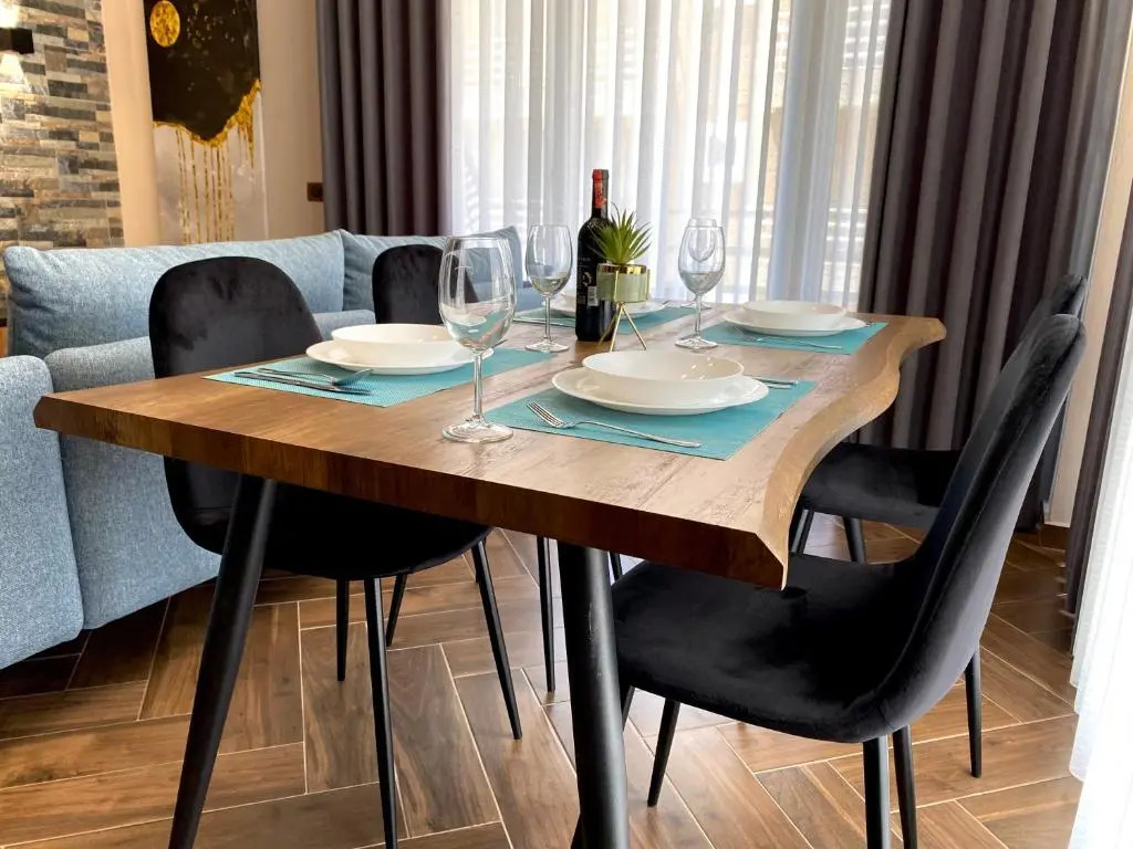 Eka Luxury Apartment