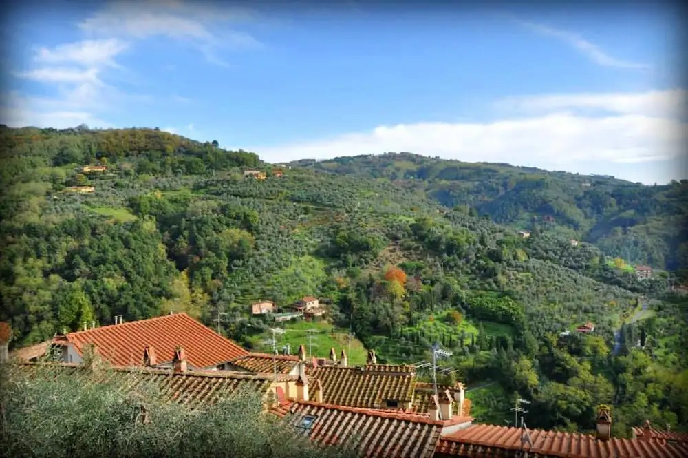 House with 2 Bedrooms in Massa E Cozzile, with Wonderful Mountain View, Enclosed Garden And Wifi - 50 Km From the Beach