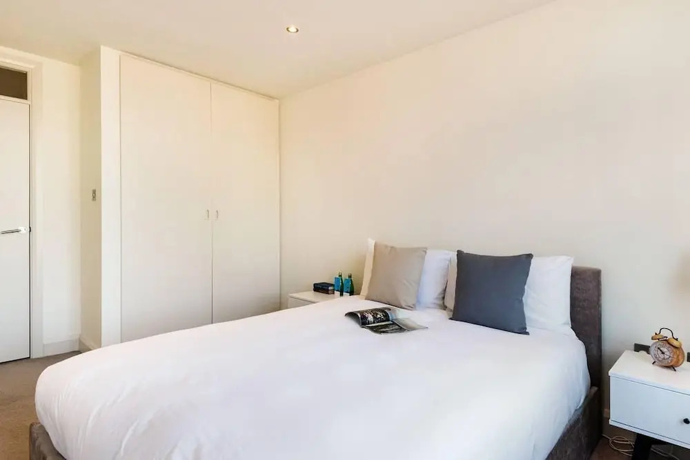 Bright and Modern Apartment in the Heart of Westbourne Grove Between Notting Hill and Bayswater
