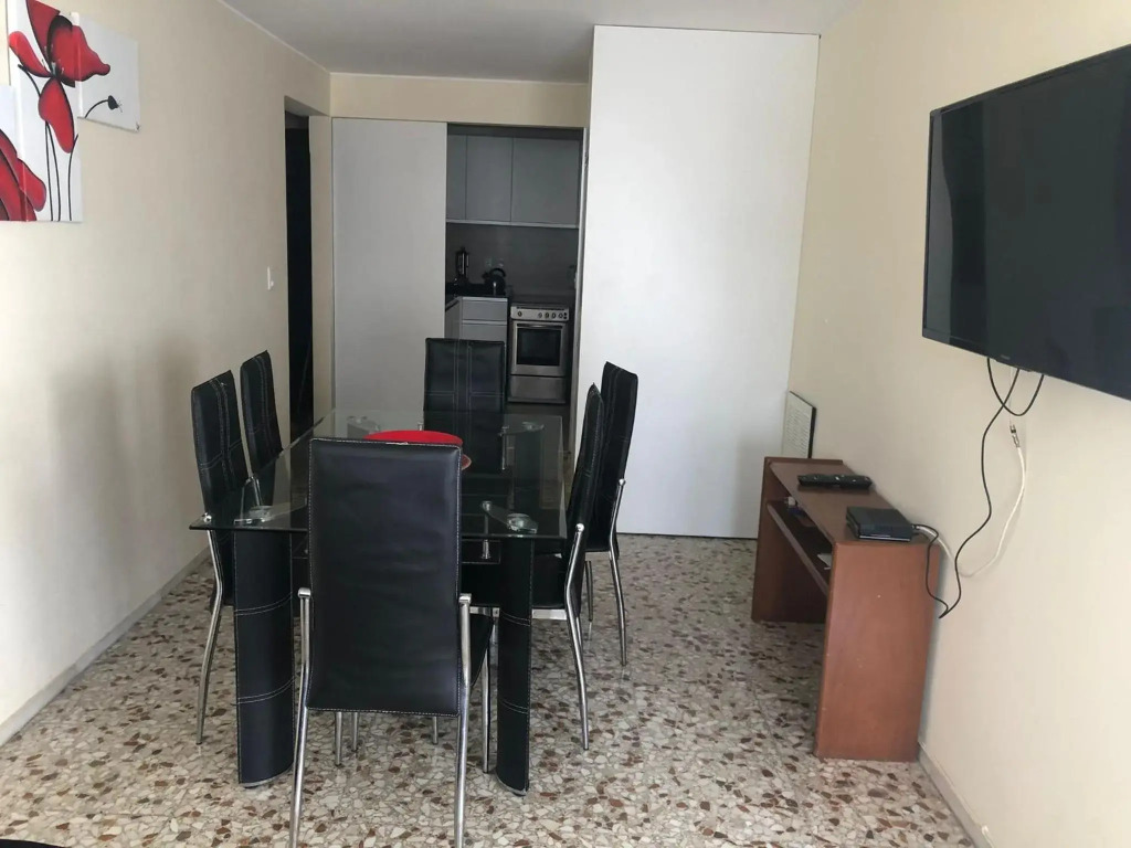 Apartamento Apolo, Depto 201 sobre Gorlero