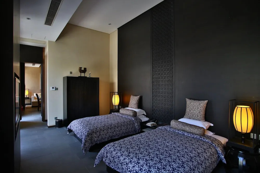 ZuoYouKe Qinling West Brigade Hotel