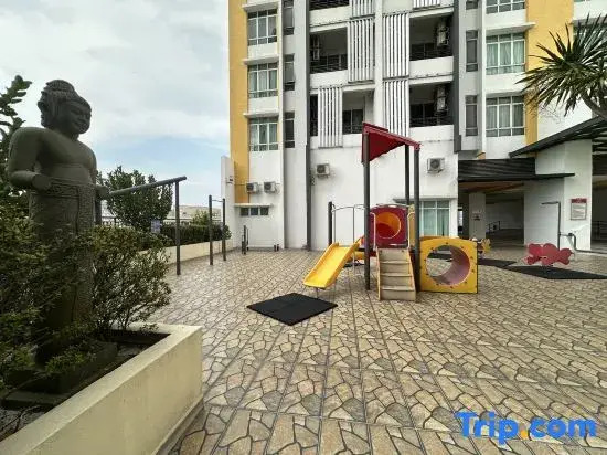 GA Homes Homestay - Majestic Ipoh Condo