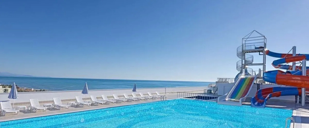 Simurg Luxury Halal Hotel