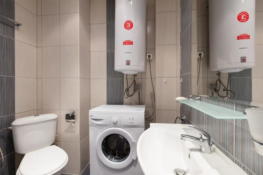 Studio for Family with Kitchenette and Pool view